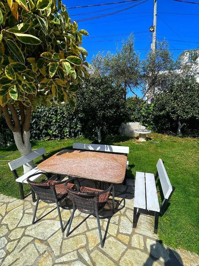 Green Apartments Ksamil